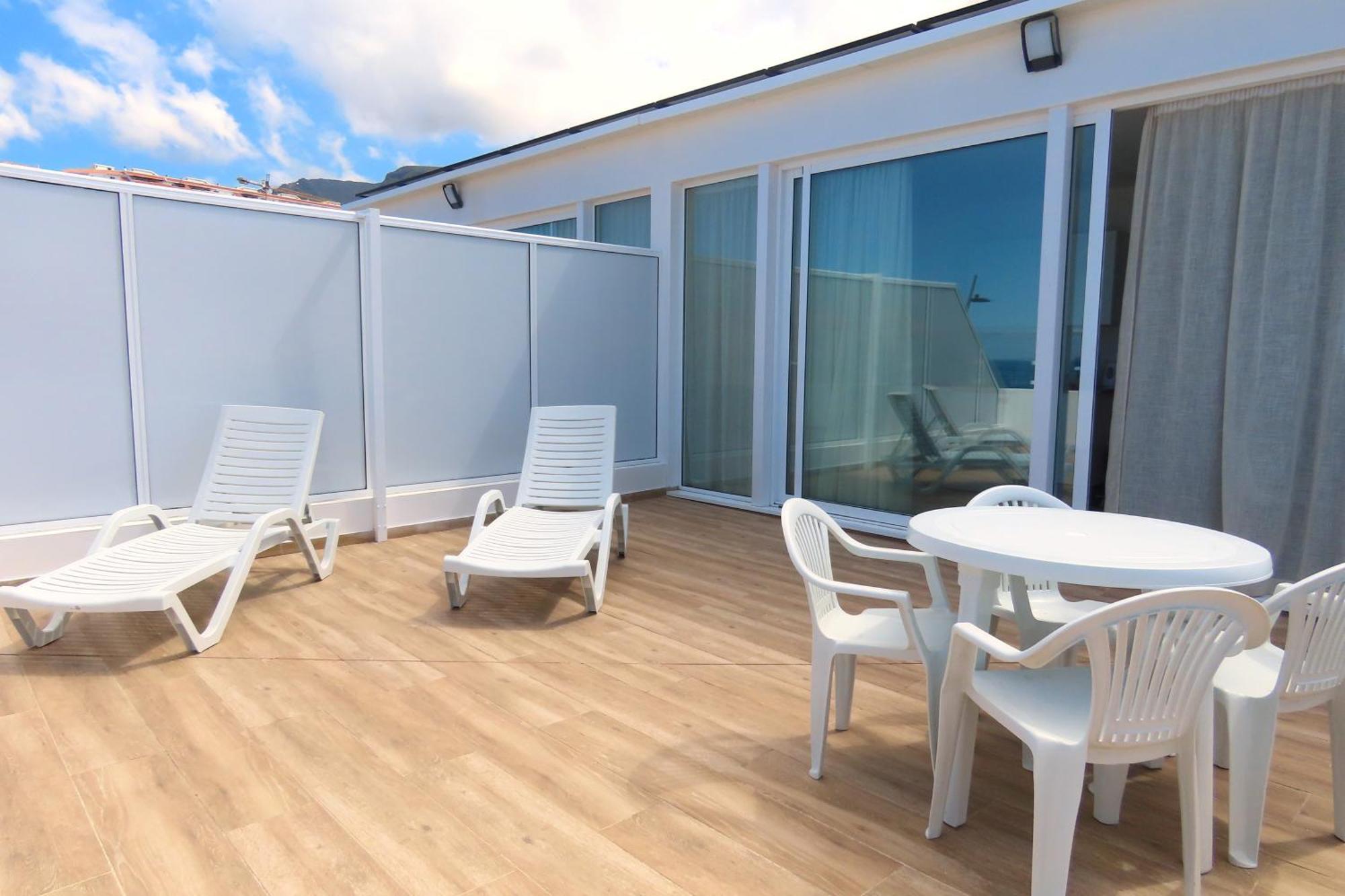 Suncanarias Apartamentos Cristal Playa La Arena Puerto de Santiago  Extérieur photo